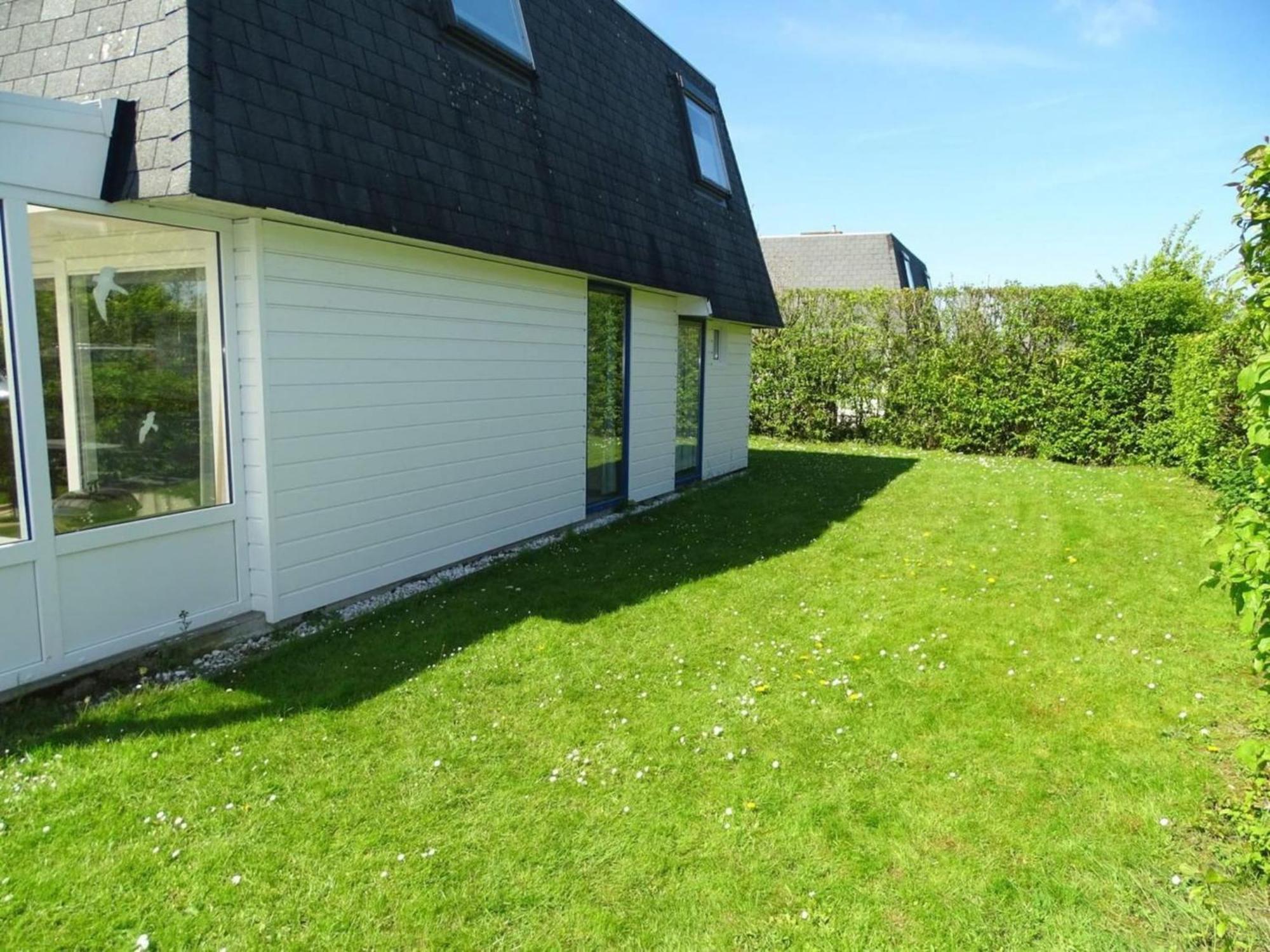 Pleasant With Fenced Garden Vakantiehuis *